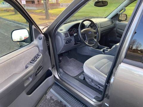 2005 Ford Explorer XLT