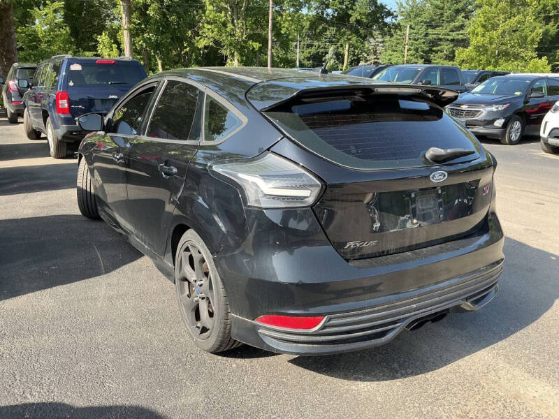 2018 Ford Focus ST