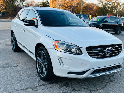2017 Volvo XC60 T5 Dynamic