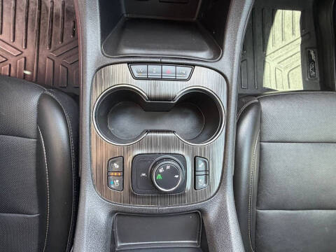 2021 GMC Acadia SLT