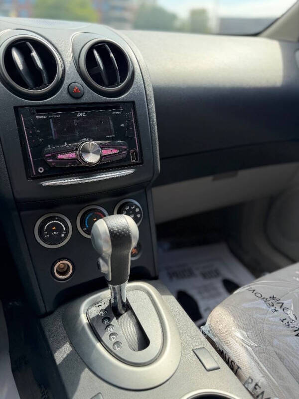 2014 Nissan Rogue Select S