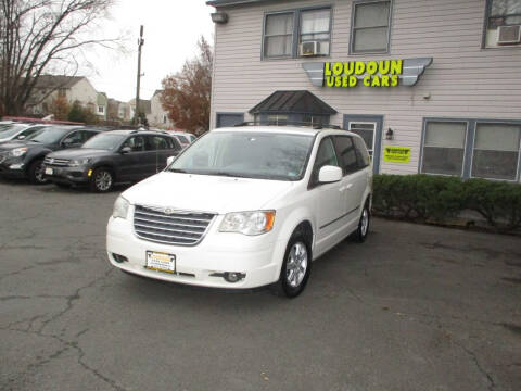 2010 Chrysler Town and Country for sale at Loudoun Used Cars in Leesburg VA