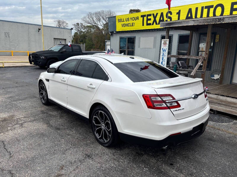 2018 Ford Taurus SHO