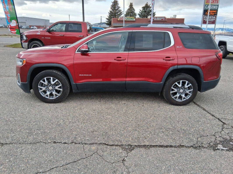 2023 GMC Acadia SLT