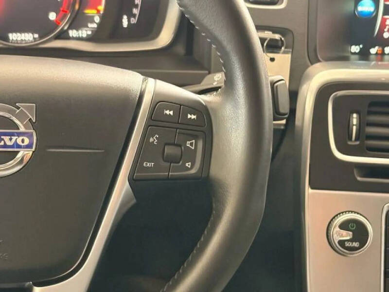 2017 Volvo S60 T5 Dynamic