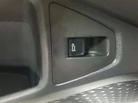 2019 Volkswagen Jetta R-Line