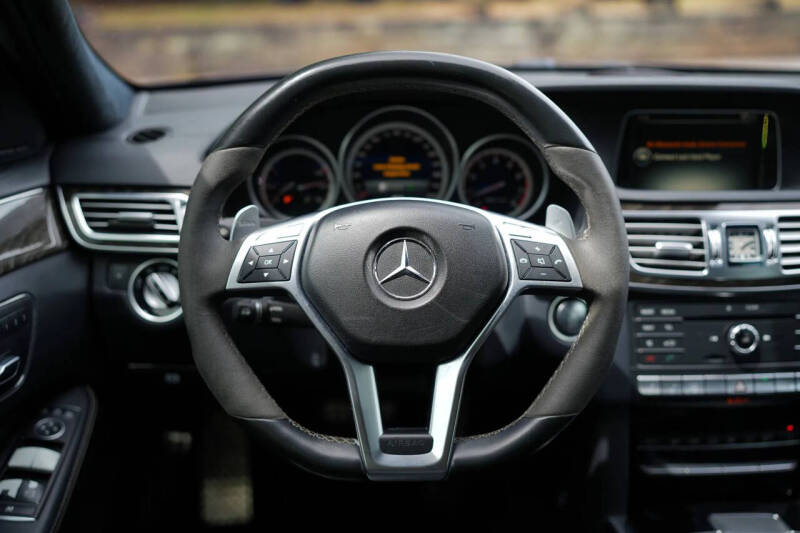 2016 Mercedes-Benz E-Class AMG E 63 S