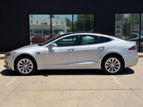 2016 Tesla Model S