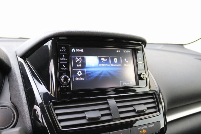 2025 Mitsubishi Eclipse Cross ES