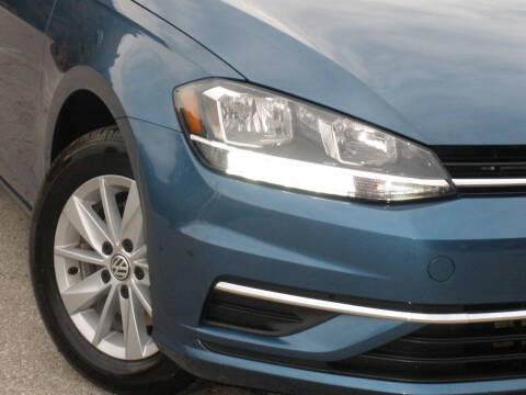 2018 Volkswagen Golf SportWagen TSI S