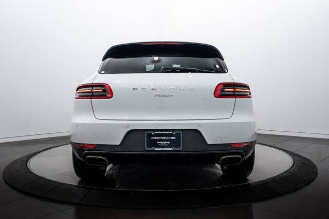 2018 Porsche Macan