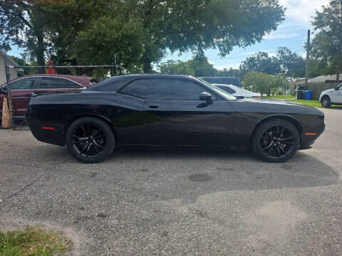 2017 Dodge Challenger SXT