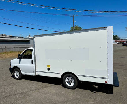 2019 GMC Savana