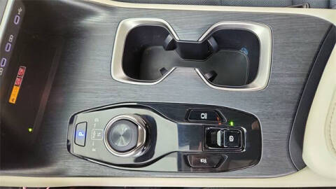 2023 Lexus RZ 450e Luxury