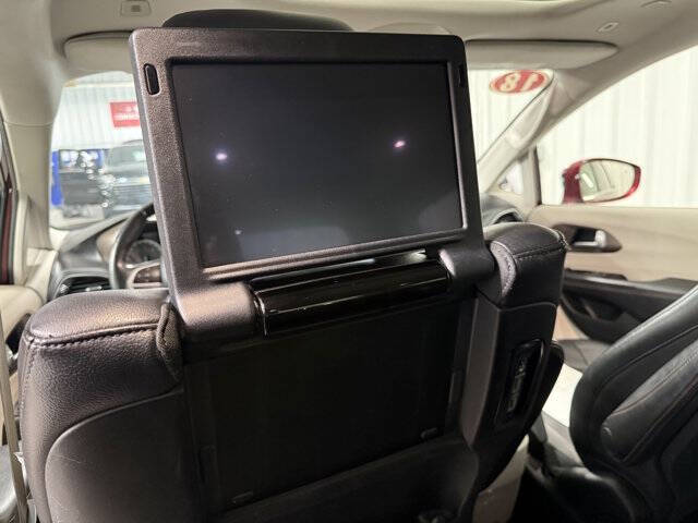 2018 Chrysler Pacifica Touring L Plus