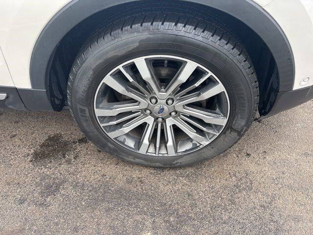 2017 Ford Explorer Platinum