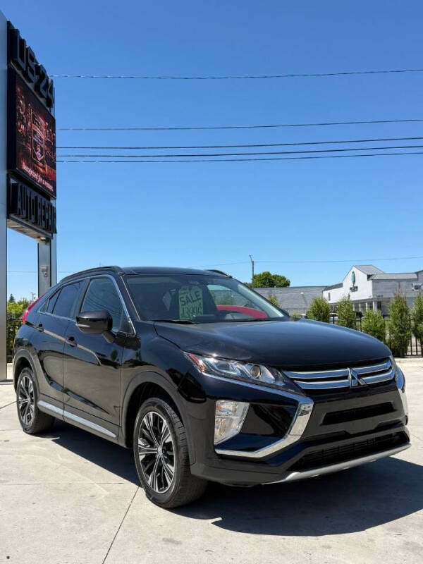 2020 Mitsubishi Eclipse Cross SE