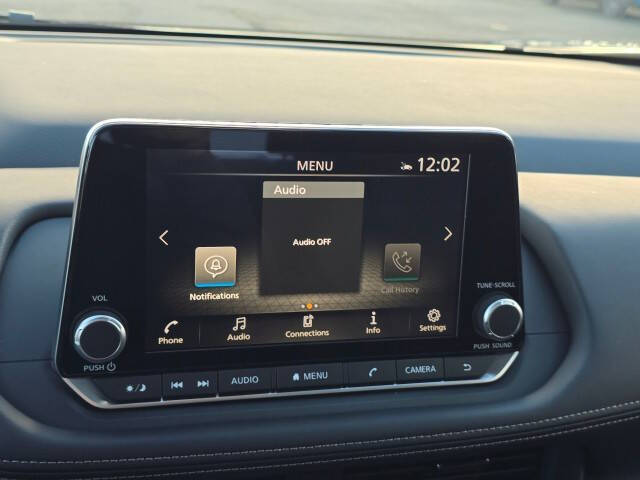 2026 Nissan Rogue Dark Armor