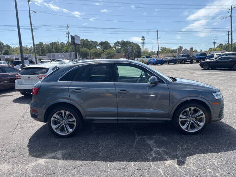 2016 Audi Q3 2.0T quattro Prestige