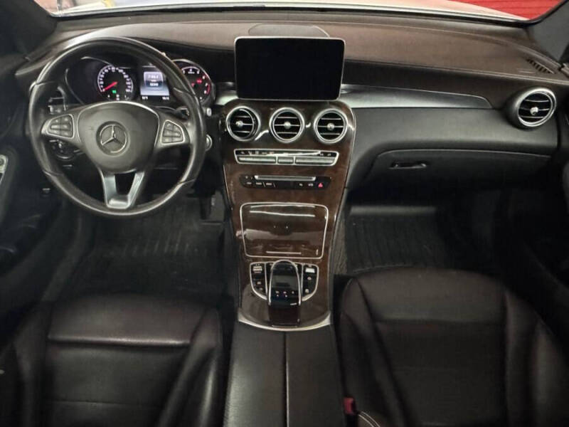 2018 Mercedes-Benz GLC GLC 300 4MATIC