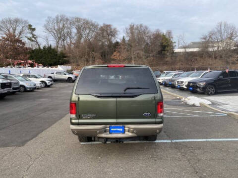 2005 Ford Excursion Eddie Bauer