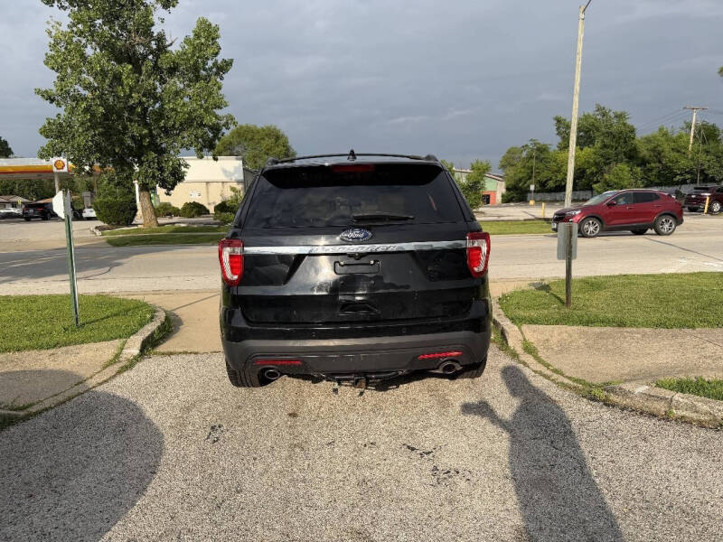 2017 Ford Explorer