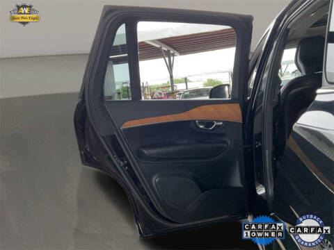 2023 Volvo XC90 B5 Plus Bright Theme