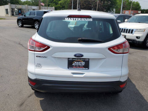 2014 Ford Escape S