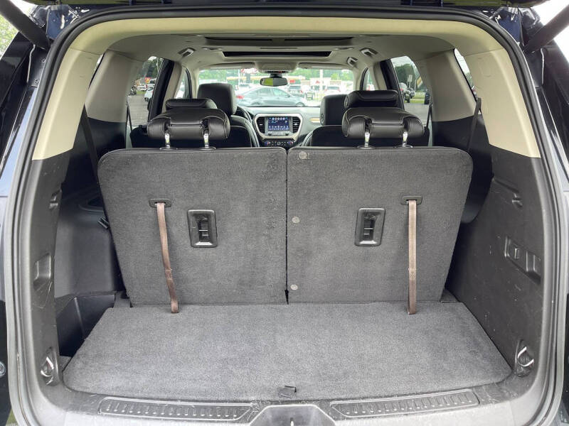 2019 GMC Acadia Denali