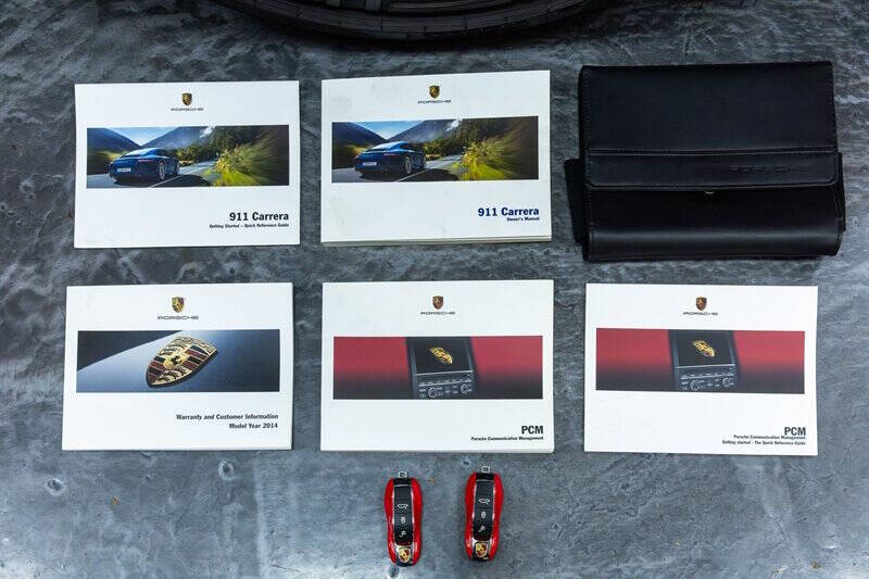2015 Porsche 911 Carrera