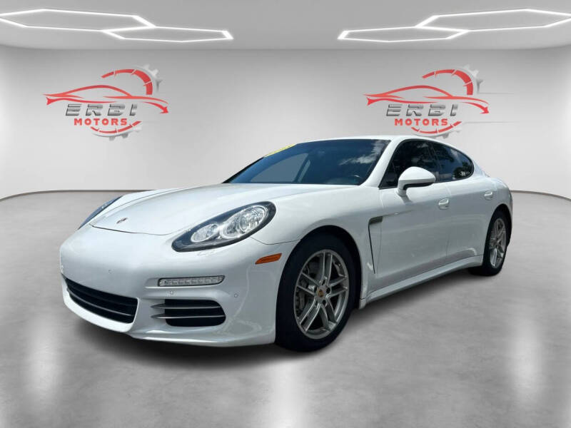 2015 Porsche Panamera Base's photo