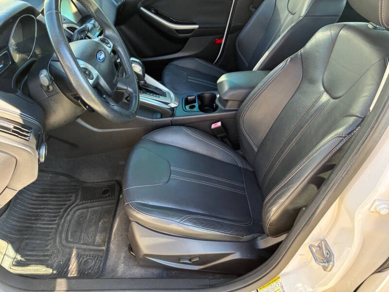 2012 Ford Focus SEL