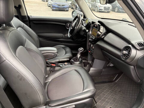 2015 MINI Hardtop 2 Door Cooper