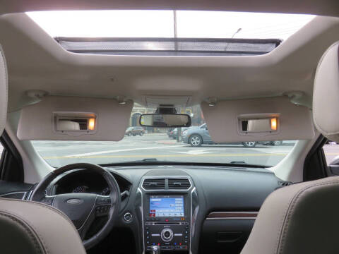 2018 Ford Explorer Platinum