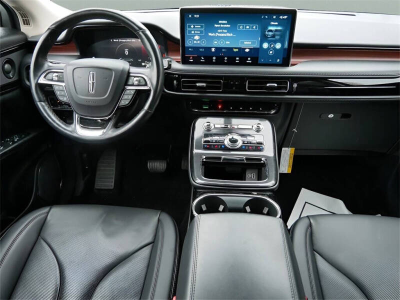 2023 Lincoln Nautilus Reserve