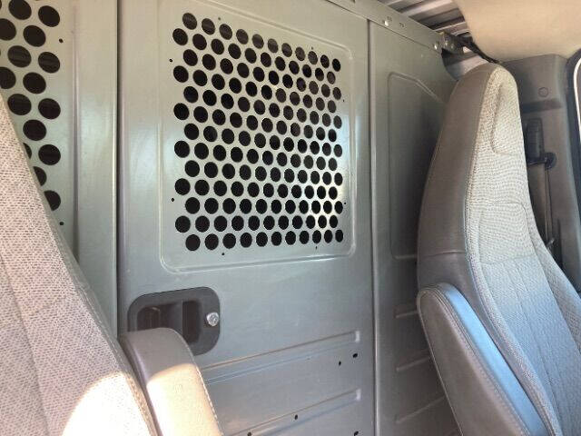 2017 Chevrolet Express 2500