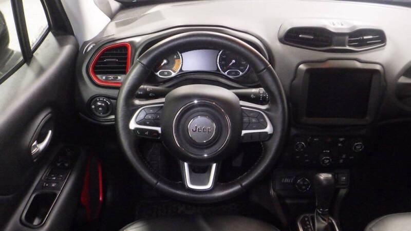 2023 Jeep Renegade Trailhawk
