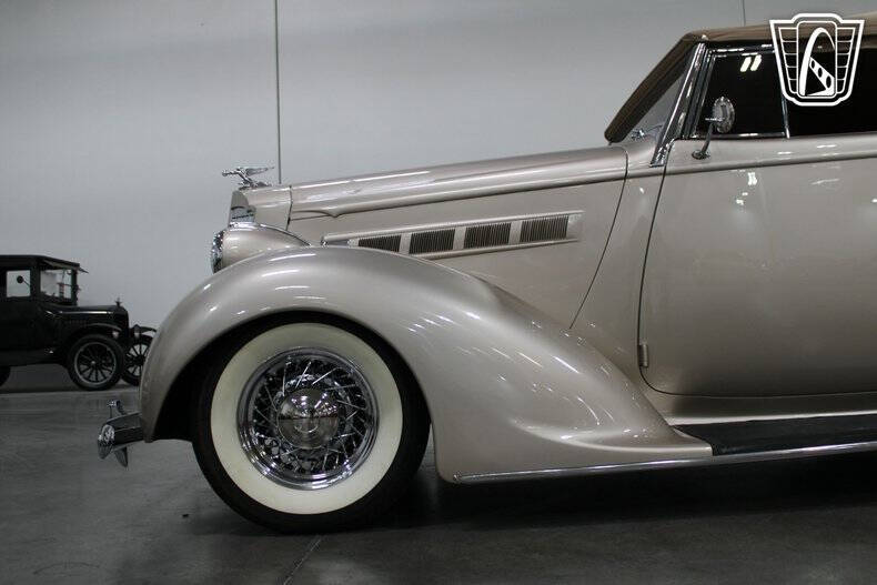 1937 Packard 115C