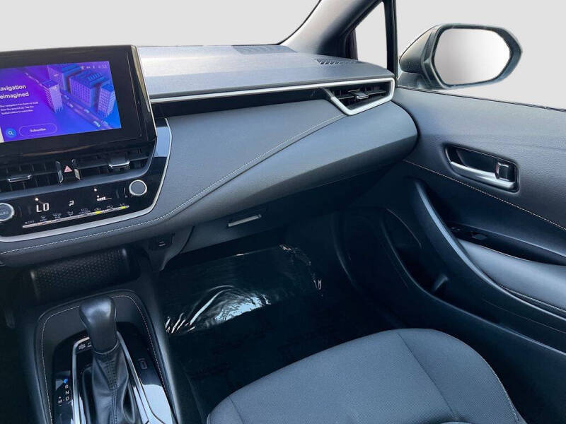 2023 Toyota Corolla Hatchback SE