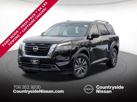 2024 Nissan Pathfinder SV