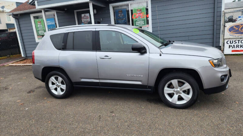 2016 Jeep Compass Sport