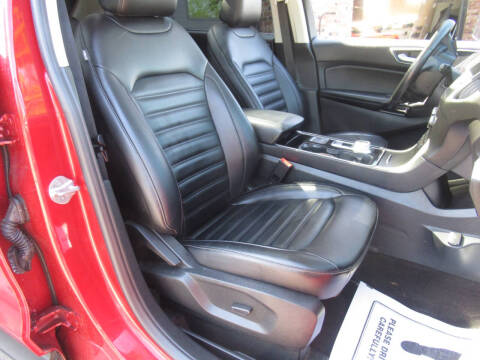 2020 Ford Edge