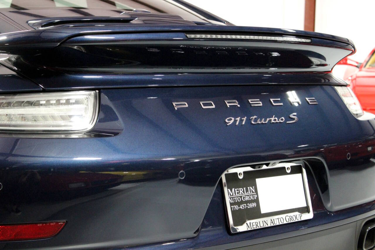 2015 Porsche 911 42