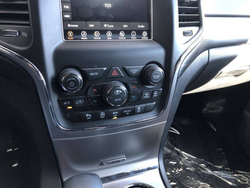 2021 Jeep Grand Cherokee Laredo E