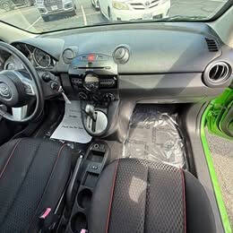 2012 Mazda MAZDA2 Touring