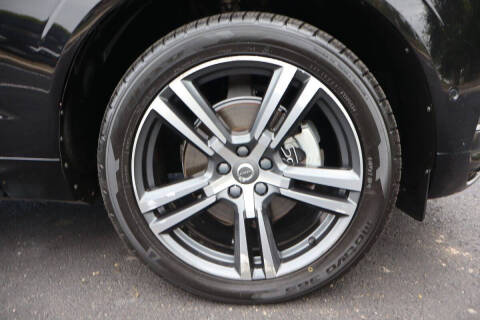 2019 Volvo XC60 T5 Momentum