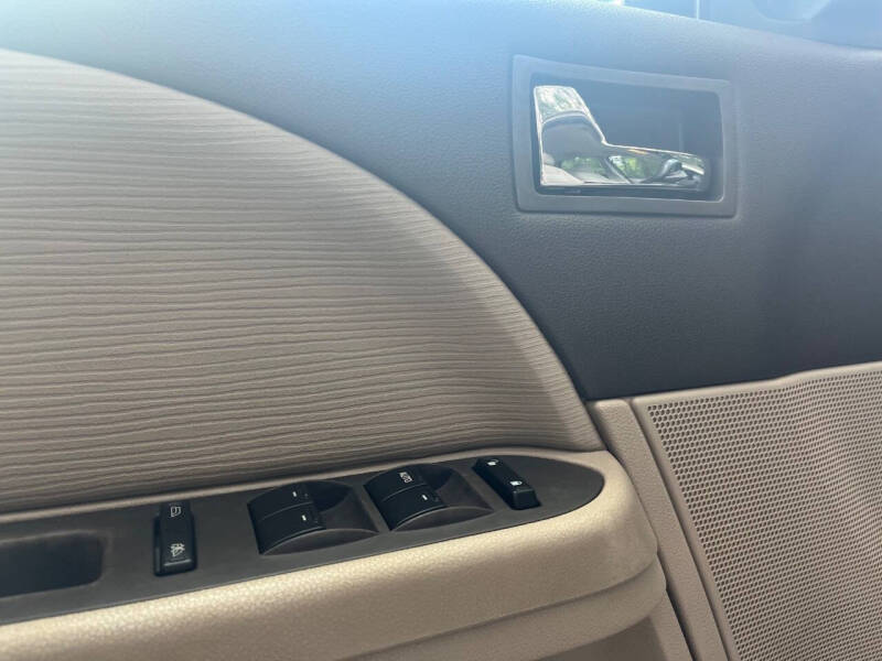 2008 Ford Taurus SEL