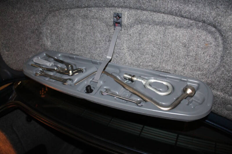 2004 BMW 3 Series 325Ci