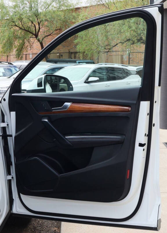 2022 Audi Q5 quattro S line Prem Plus 45 TFSI