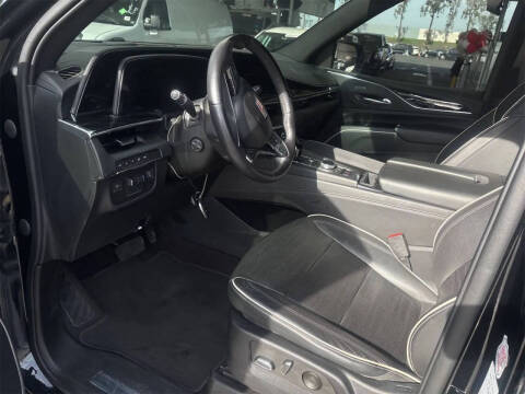 2023 Cadillac Escalade ESV Sport